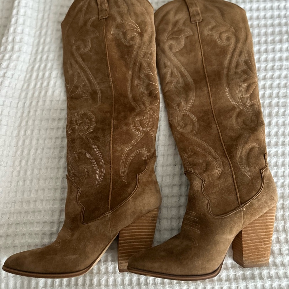 Steve Madden Lasso Boot size 8